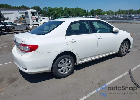 2011 Toyota Corolla Le z USA, uszkodzony, nr VIN 2T1BU4EE3BC654749